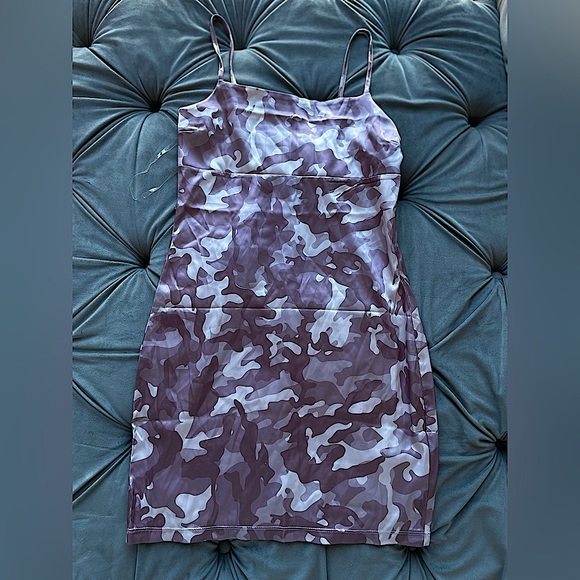 Incognito Camo Dress Size L - Picture 4 of 9